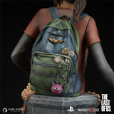 The Last of Us: Ellie with Handgun  Bust - PRE ORDER