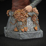 The Last of Us: Ellie with Handgun  Bust - PRE ORDER