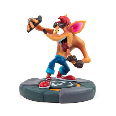 Official Crash Bandicoot 7" Selfie Figure